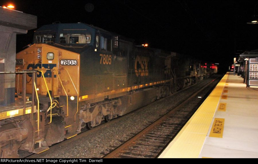 CSX 7805 on Q404